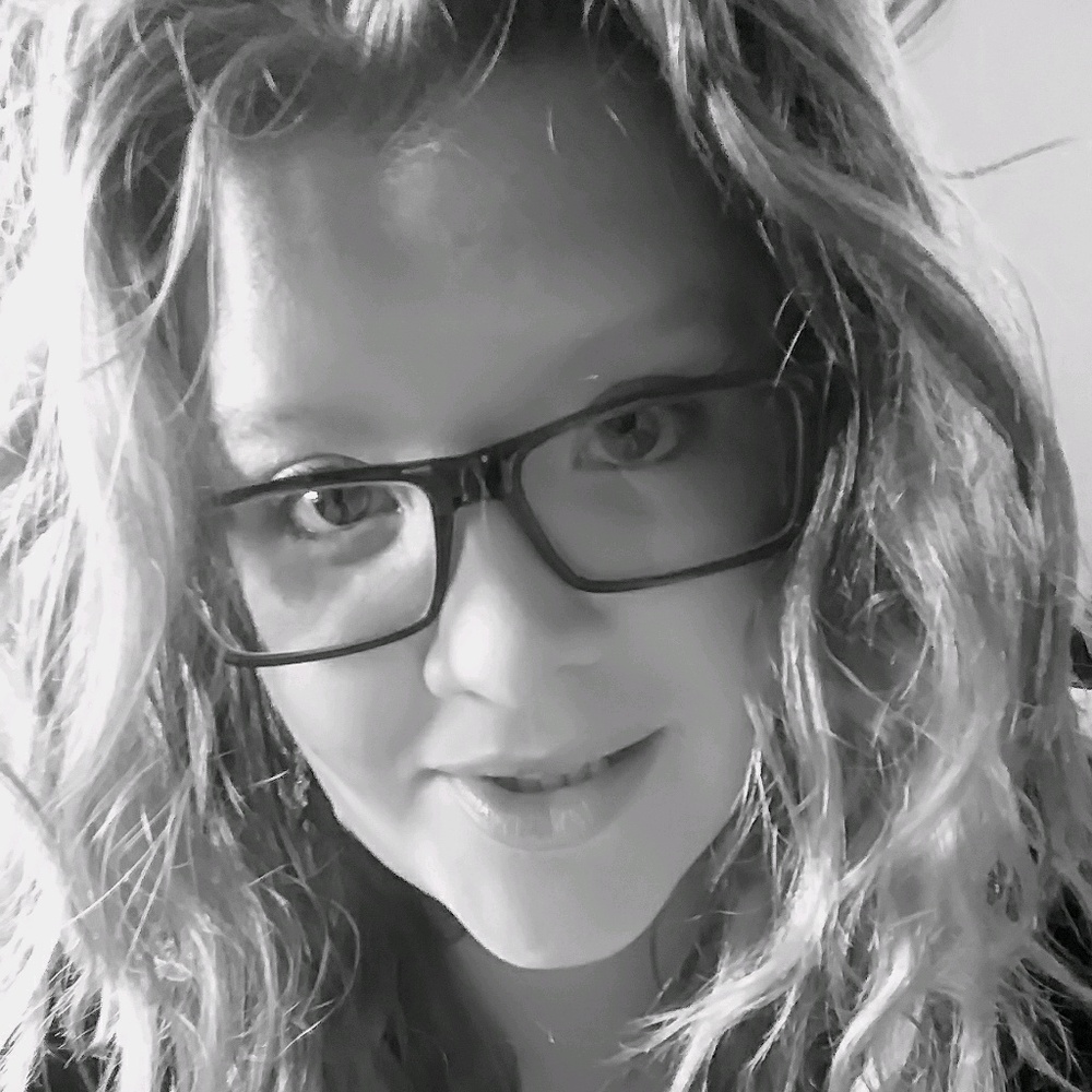Meet your Posher, Carrie